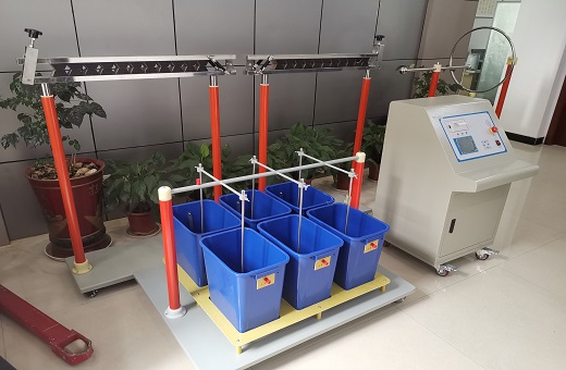 山東客戶在我司訂購的智能絕緣手套(靴)耐壓試驗裝置發貨啦